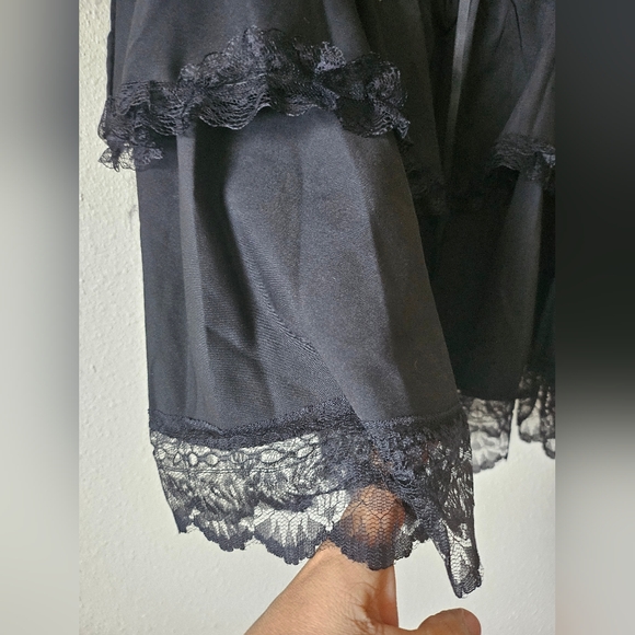 Romwe Goth Women's Punk Cross Metal Decor Ruffle Hem Skirt Size Large. - Picture 6 of 12